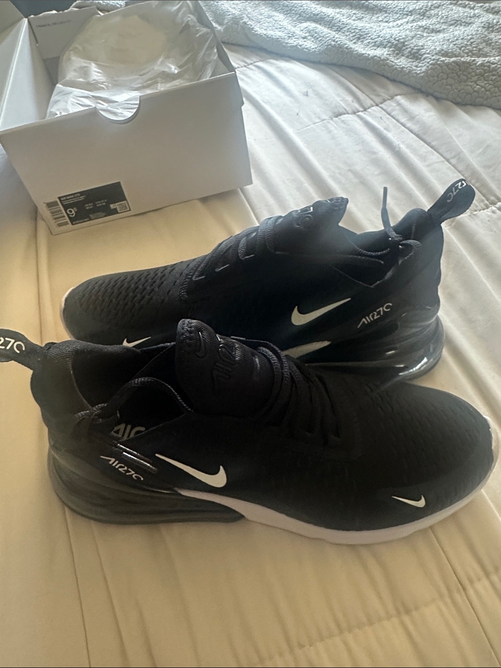 Nike Men's Air Max 270 Black and White Sneakers